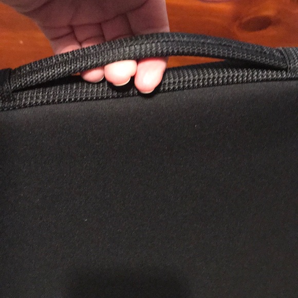 Carrying Case Sleeve Blk Padded Neoprene for MAC - Picture 6 of 9